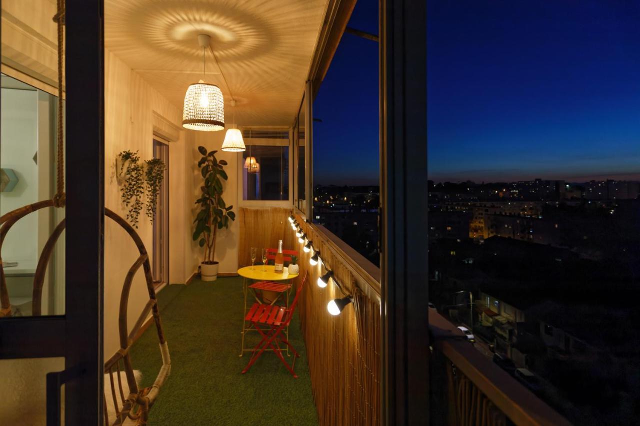 Nid Panoramique VUE WOW ! SPAdéco - LoungeZEN - Terrasse ensoleillée - arrivée autonome - Netflix - emplacement idéal - Lumineux - rénové à neuf - Wifi Fibre - Montpellier Exterior foto
